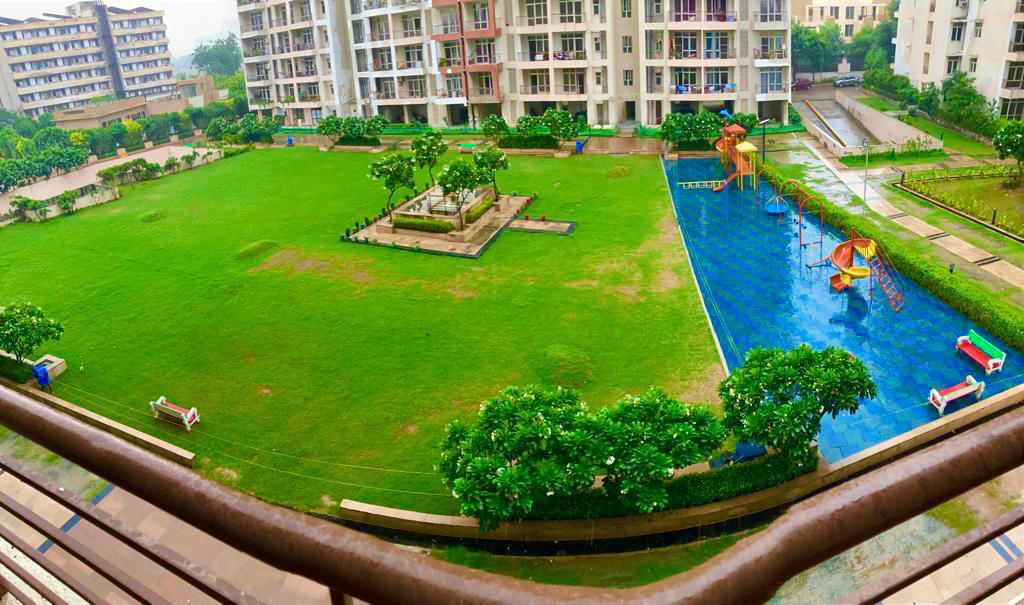 3 BHK 903 Sq.Ft. Apartment in ROF Aalayas