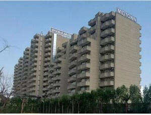 2 BHK Apartment For Rent in Pyramid Midtown, Sector 59