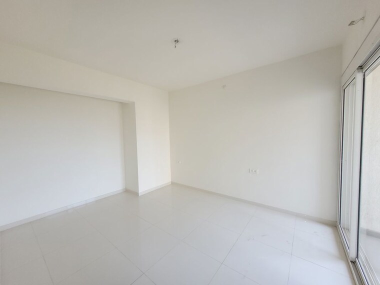 Room, godrej-emerald 3 Bedroom 1044 Sq.Ft. Apartment In Ghodbunder Road Thane 10563052