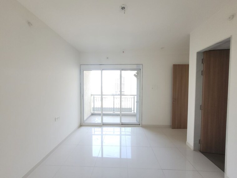Room, godrej-emerald 3 Bedroom 1044 Sq.Ft. Apartment In Ghodbunder Road Thane 10563052
