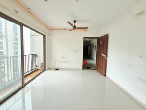 Room in 2 BHK Apartment at Runwal My City Phase II Cluster 05, Dombivli East – for Rent