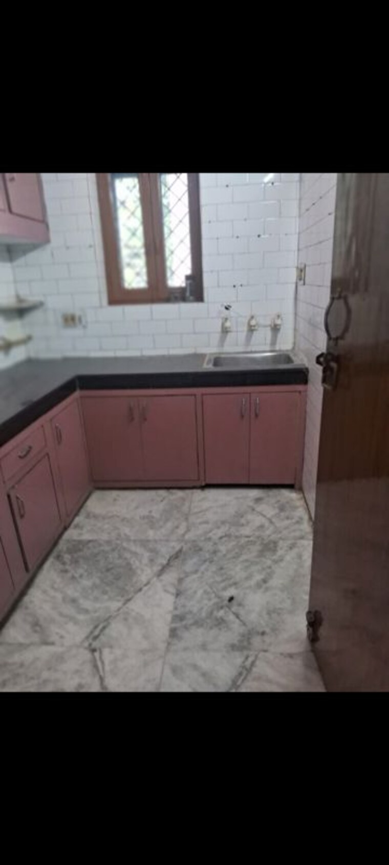 Kitchen, sector 19 2 Bedroom 1250 Sq.Ft. Builder Floor In Sector 19 Noida 10565071