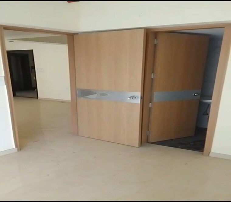Room, parel 1 Bedroom 400 Sq.Ft. Apartment In Parel Mumbai 10565128