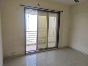 Room in 3 BHK Apartment at Shanti Green Palms, Ghansoli – for Sale