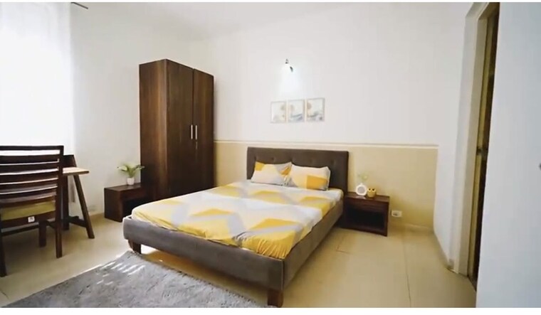 Bedroom, vatika-gurgaon-21 3 Bedroom 1735 Sq.Ft. Apartment In Sector 83 Gurgaon 10565129