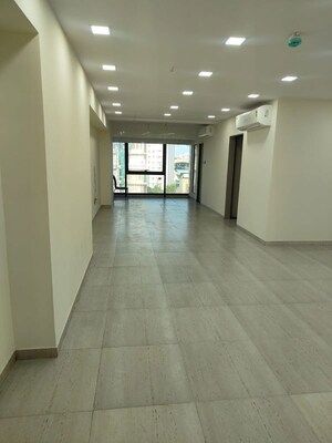  Office Space For Rent in Chembur