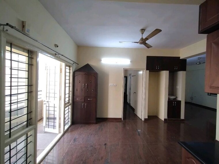 Living Room, sai-bsr-paradise 2 Bedroom 1100 Sq.Ft. Apartment In Panathur Bangalore 10565145
