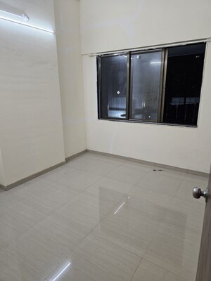 Room in 2 BHK Apartment at Wadia Colony – for Rent