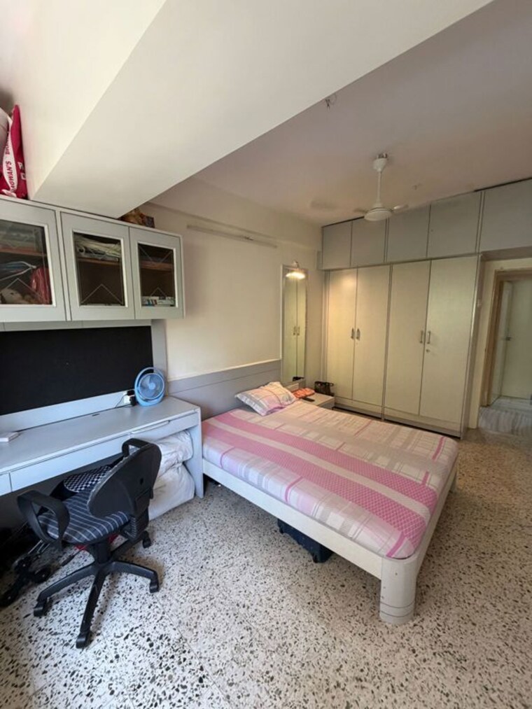 Bedroom, nirvan-apartment 2.5 Bedroom 1000 Sq.Ft. Apartment In Khar West Mumbai 10565199