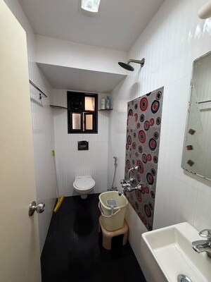 Team Area in 2.5 BHK Apartment at Nirvan Apartment, Khar West – for Rent