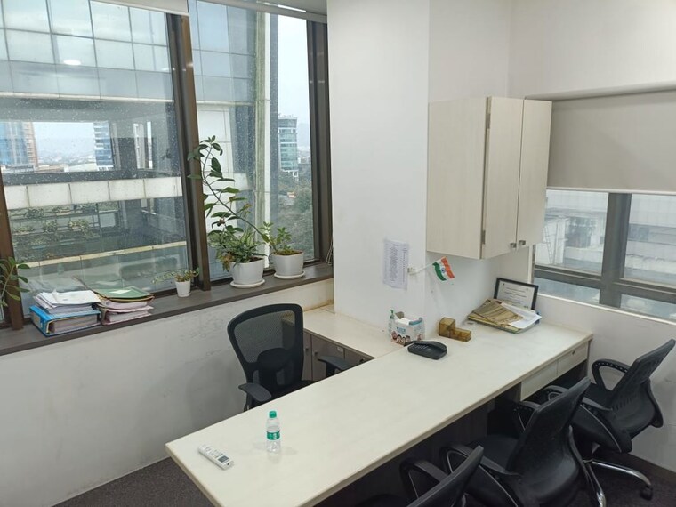 Team Area, platinum-techno-park Commercial Office Space 5700 Sq.Ft. In Vashi Sector 30 Navi Mumbai 10565252