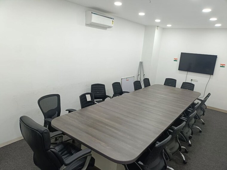 Team Area, platinum-techno-park Commercial Office Space 5700 Sq.Ft. In Vashi Sector 30 Navi Mumbai 10565252