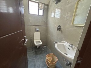 Bathroom in 1 BHK Apartment at Sri Sai Residency Kadubeesanahalli, Kadubeesanahalli – for Rent