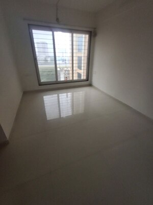 Bedroom in 2 BHK Apartment at Chembur – for Rent
