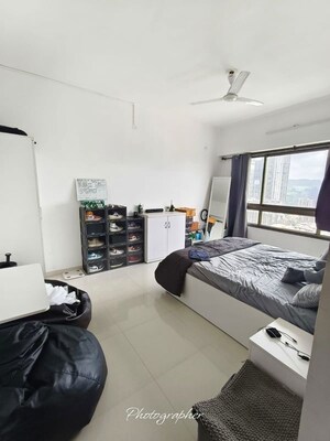 Team Area in 3 BHK Apartment at Kanakia Levels, Malad East – for Rent