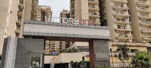 3 BHK Apartment For Sale in VIctoryone Amara, Sector 16 Greater Noida