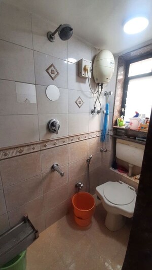 Bathroom in 1.5 BHK Apartment at Adarsh Nagar Society, Worli – for Rent