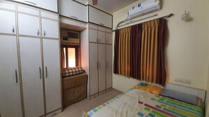 Bedroom in 1.5 BHK Apartment at Adarsh Nagar Society, Worli – for Rent