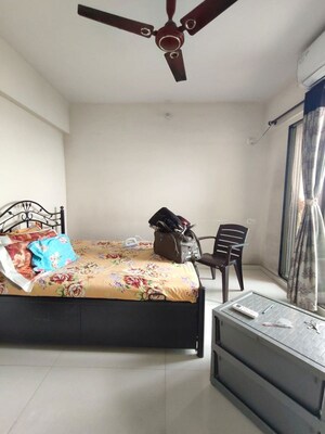 Bedroom in 2 BHK Apartment at Mandar Nature Glory, Kalwa – for Rent