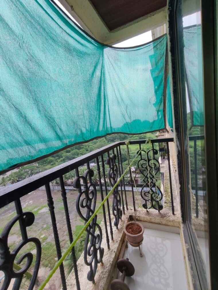 Balcony, mandar-nature-glory 2 Bedroom 980 Sq.Ft. Apartment In Kalwa Thane 10565288
