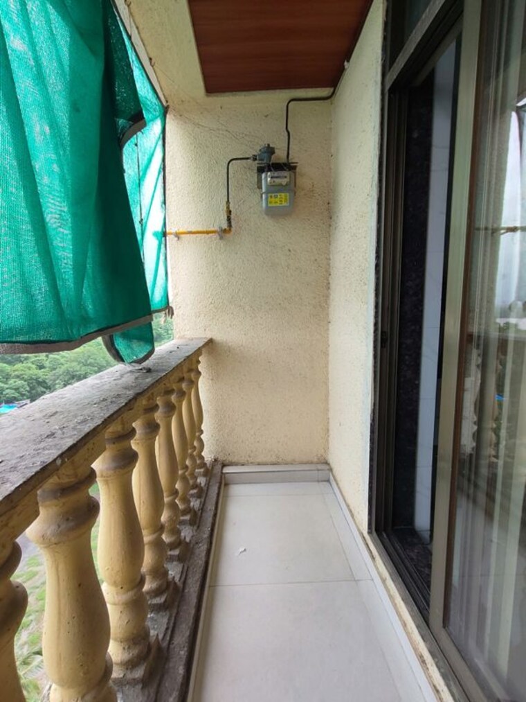 Balcony, mandar-nature-glory 2 Bedroom 980 Sq.Ft. Apartment In Kalwa Thane 10565288