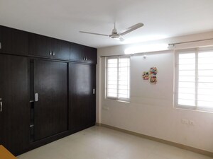 Room in 2 BHK Apartment at Aparna Cyber Commune, Nallagandla – for Rent