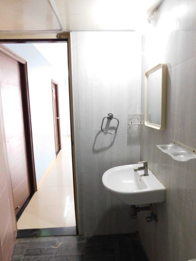 Bathroom, aparna-cyber-commune 2 Bedroom 1275 Sq.Ft. Apartment In Nallagandla Hyderabad 10565314