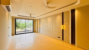 4 BHK Builder Floor For Sale in Sector 50