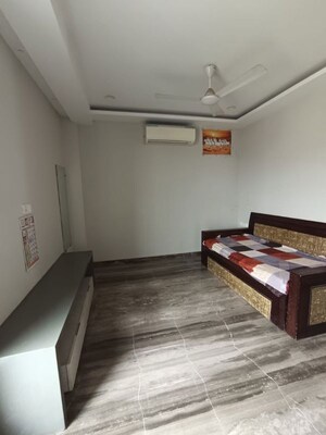 Bedroom in 3 BHK Builder Floor at Naraina – for Rent