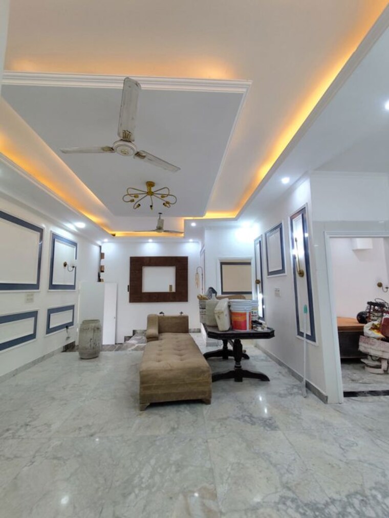 Living Room, green fields colony 3 Bedroom 1750 Sq.Ft. Builder Floor In Green Fields Colony Faridabad 10565323