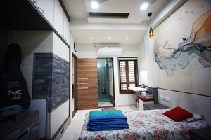 Bedroom in 4 BHK Independent House at Isanpur – for Sale