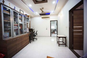 Team Area in 4 BHK Independent House at Isanpur – for Sale