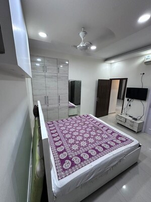 Bedroom in 2 BHK Builder Floor at Nehru Enclave – for Rent