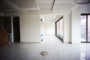 Building Lobby in 4 BHK Apartment at Vaishnodevi Circle – for Sale