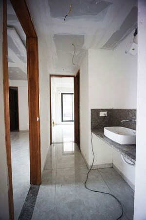 Bathroom in 4 BHK Apartment at Vaishnodevi Circle – for Sale