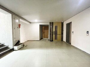 Room in 4 BHK Apartment at Vaishnodevi Circle – for Sale