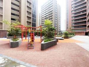 4 BHK Apartment – Exterior View View at Vaishnodevi Circle - for Sale