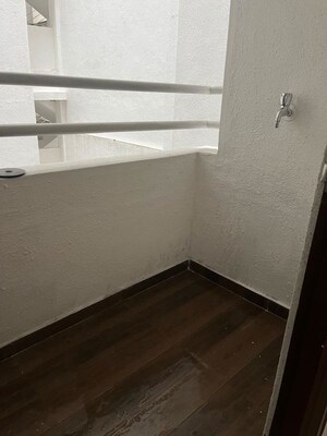 Room in 2 BHK Apartment at Goel Ganga Aurum Park, Tathawade – for Rent