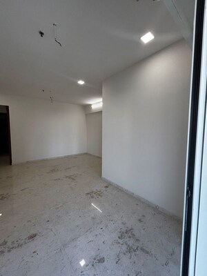 Room in 2 BHK Apartment at Ekta Tripolis, Goregaon West – for Rent