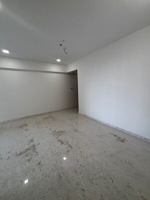 Room in 2 BHK Apartment at Ekta Tripolis, Goregaon West – for Rent