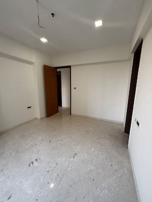 Room in 2 BHK Apartment at Ekta Tripolis, Goregaon West – for Rent