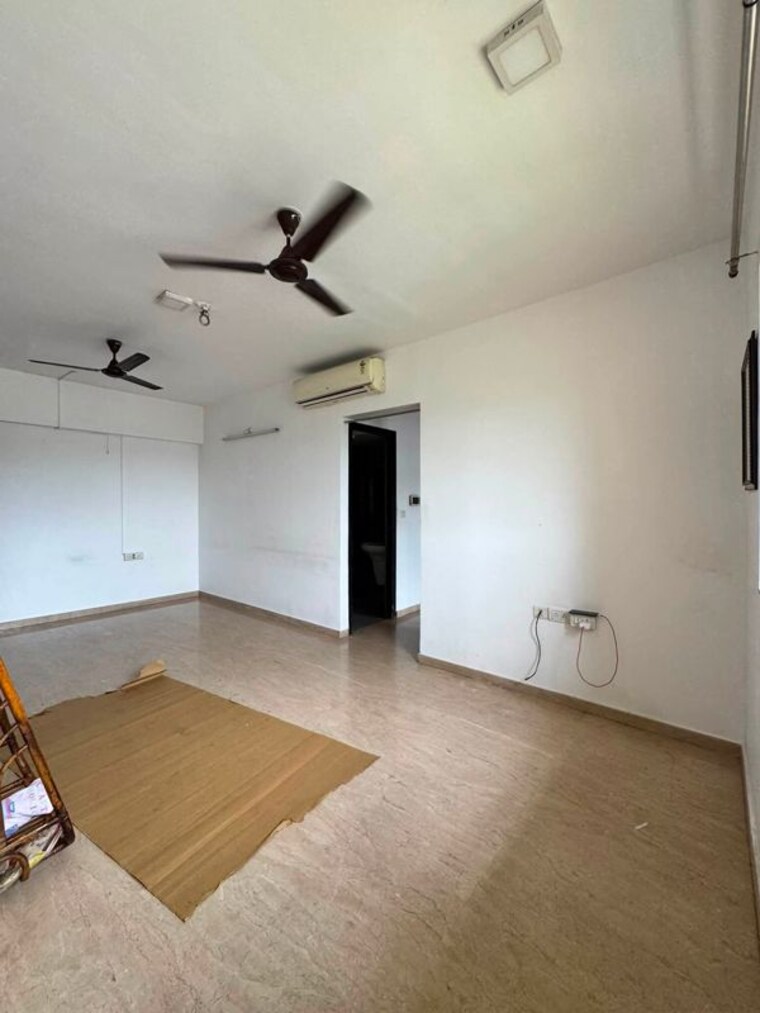 Bathroom, lodha-splendora 2 Bedroom 771 Sq.Ft. Apartment In Ghodbunder Road Thane 10565367