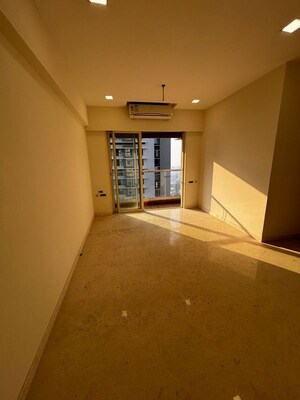 Room in 3 BHK Apartment at Ekta Tripolis, Goregaon West – for Rent