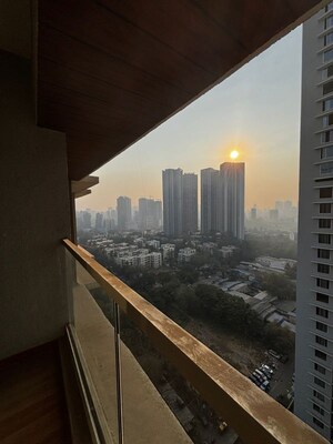 Swimming Pool in 3 BHK Apartment at Ekta Tripolis, Goregaon West – for Rent