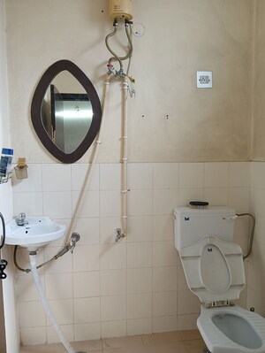 Bathroom in 1 RK Independent House at Sector 23 – for Rent