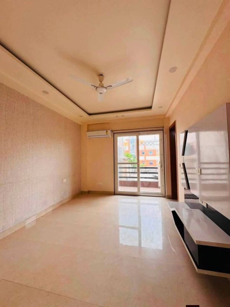 Room, sushant lok i 3 Bedroom 1800 Sq.Ft. Builder Floor In Sushant Lok I Gurgaon 10565405