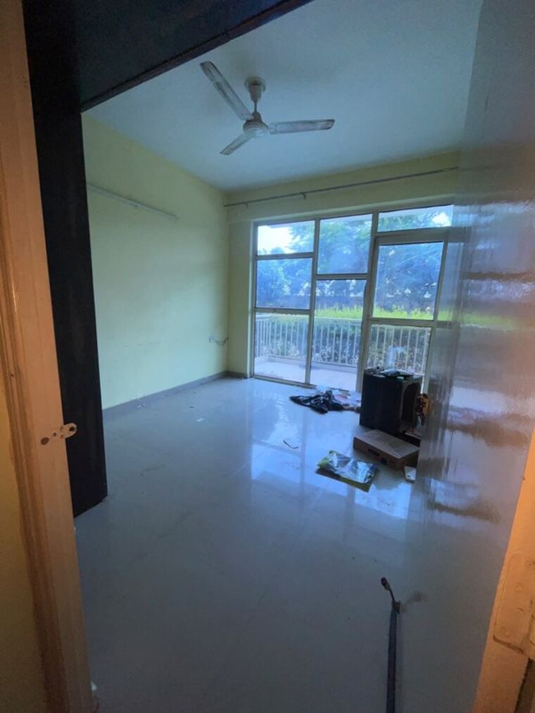 Room, pyramid-urban-homes-3 2 Bedroom 710 Sq.Ft. Apartment In Sector 67a Gurgaon 10565384