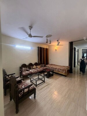 Living Room in 2 BHK Builder Floor at Kalkaji – for Rent