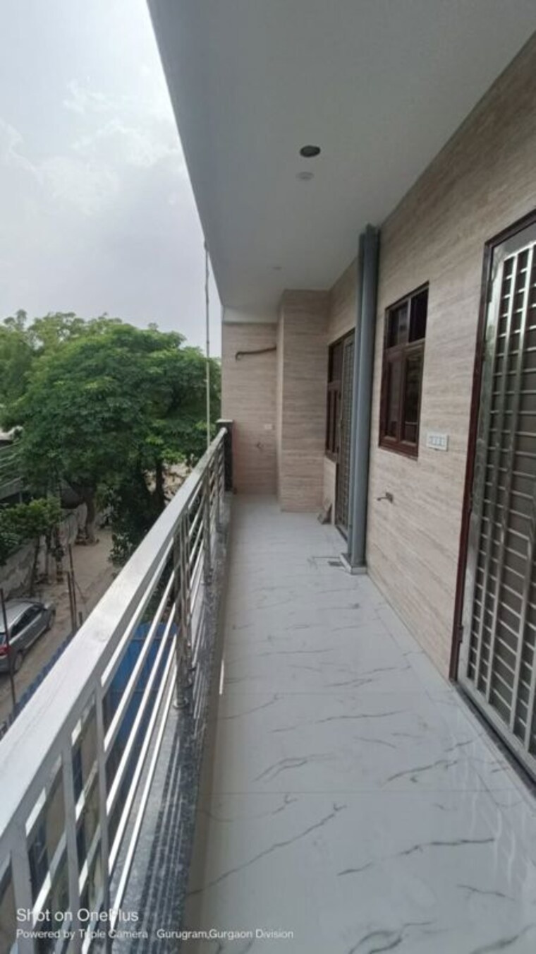 Balcony, ansal-plaza-sector-23 2 Bedroom 260 Sq.Yd. Builder Floor In Sector 23 Gurgaon 10565398