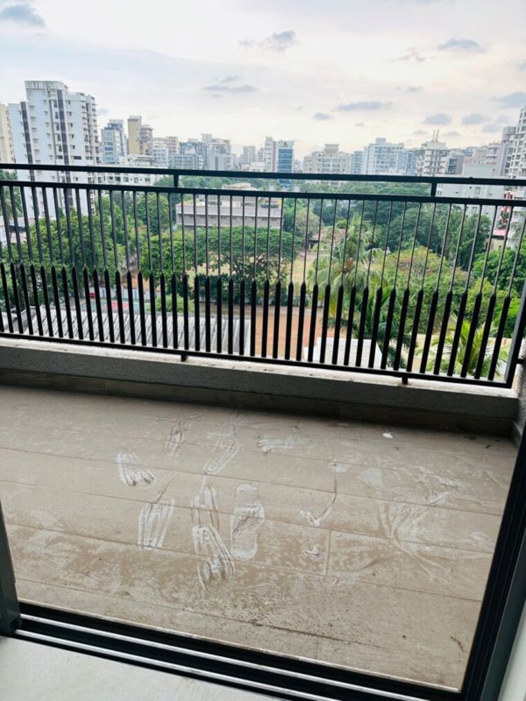 Balcony, shree-krishna-navageeta 2 Bedroom 820 Sq.Ft. Apartment In Chembur Mumbai 10565440